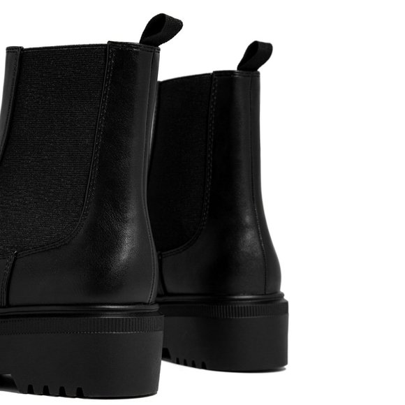 NEW๐ฅFlat Platform Heel Chelsea Ankle Booties Boot - Picture 4 of 5